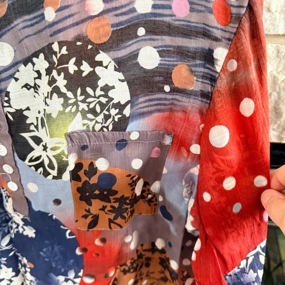 Colorful Floral Women's Top XL - Picture 4 of 7